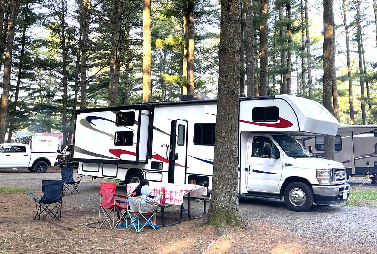 Canadian RV Rentals Rent an RV CanaDream CanaDream
